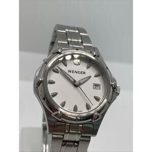 Wenger Swiss Military Womens Silver Tone Watch Swiss Works New Battery